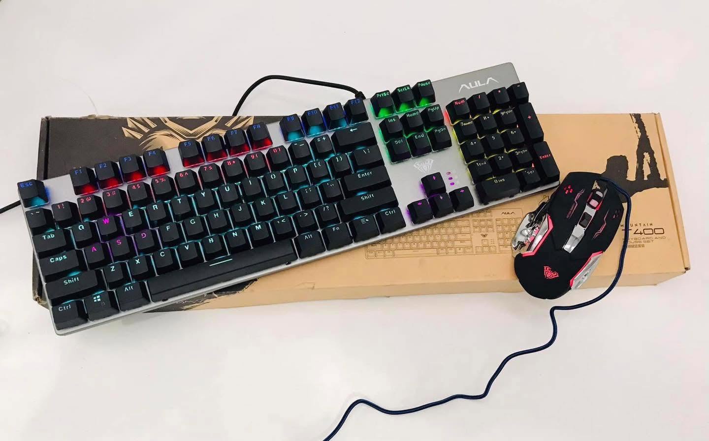 Aula T400 Wired Gaming Keyboard